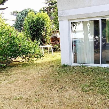 אמבואה Charmant Loft Avec Jardin Pres Du Centre Ville מראה חיצוני תמונה